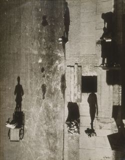Unheimliche Strasse I photo by Otto Umbehr, 1928