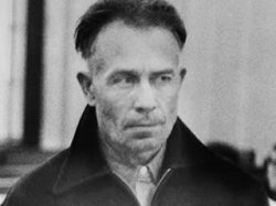 heroesandmartyrs:   Things found in Ed Gein’s house.  Skin fashioned as a lampshade, and also used to upholster a chair Breasts used as cup holders Human skullcaps, used as soupbowls A human heart, in dispute, some say in a paper bag while some say