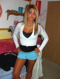hotexgfs:  babe of the day 01.07.11
