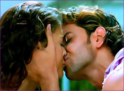 Aishwarya rai hot kisses
