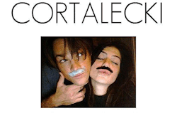 inspiringlywrittenbyaaronsorkin:  tickle-me-misha:  hereforpizza:  I love them.  OTP  Jared Padalecki and Genevieve Cortese: Wrecking the curve for every other couple and having fun while they’re at it.  Ah this is too cute