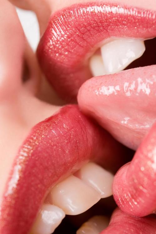 Hot lesbians tongue kissing lips gif close up