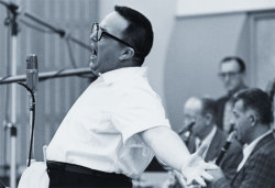 blogthoven:  Allan Sherman singing at a session for “My Son, the Folk Singer” or “My Son, the Celebrity” in fall or winter 1962. 
