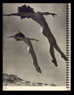 nudeforjoy:  billyjane: Nude dancers, flying from The Body Beautiful, New York 1930s