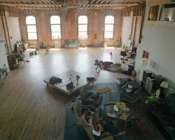 itsluka:  numbiex:  eartheld:  freebecauseofhe:  planstobesurprised:  hopefisch:  I would adore having a space like this  SHOOT. We’re getting a loft. I decided.  I would love to live in a loft  The yoga I would do here oh my god  And think about parties