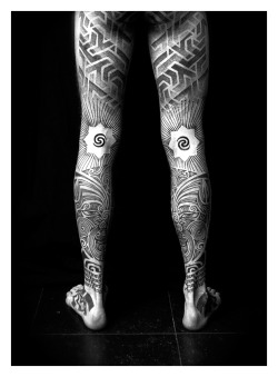 blackworktattoos:  ❁ Custom Blackwork &amp; Dotwork Leg Sleeve Tattoos A combination of blackwork: Maori, Iban (burong/rosette), and Pattern work. Tattoed by Tomas Tomas • siddhamrastu.co.uk  