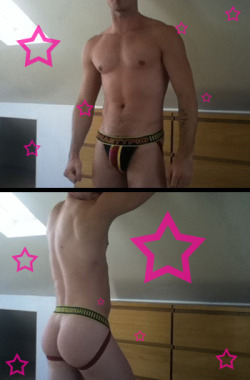 @JakeShears shows off his new jockstrap! [#jakeshears #gayporn #jockstrap #butt] http://www.pinkisthenewblog.com/2011/05/jake-shears-of-scissor-sisters-shows-off-his-new-jockstrap/