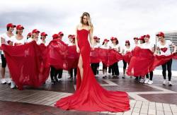 reinedeboheme:  Jennifer Hawkins’ shoot in Marie Claire for Go Red Month- heart desease awareness. That dress is an Alex Perry and will be auctioned off for the charity! Such a babe.