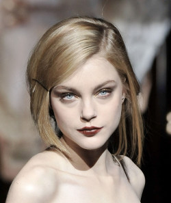 Jessica at Dolce and Gabbana Fall 2008