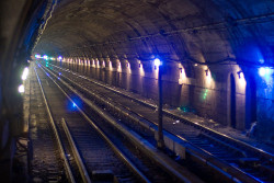 subwaygrl:  Subway Tunnel, 193rd Street 1 Train, 2:15am by Raison Descartier on Flickr. 