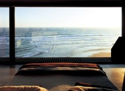 blissfully-kissed:  eclipsist:  rosqua:  serenitate:  daisymocha:  stars-and-the-silence:  ishxq:  crystalshades:  skankyourart:  i’d kill to be able to wake up to this view no words. this is my dream bedroom!  im sorry but this is just so amazing..