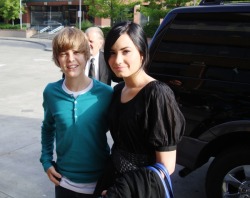 Demi Lovato &amp; Justin Bieber.I love this picture &amp; I&rsquo;m not even a massive fan of Justin Bieber LOL 