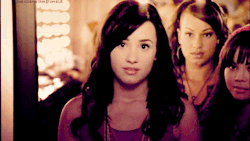 gabrielcezar:   Não tenho medo de começar de novo, tenho medo de ter o mesmo resultado.  Demi Lovato. 
