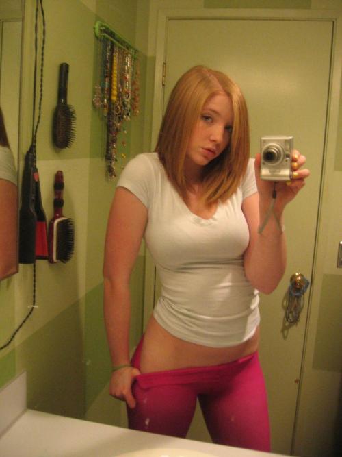 Leggings hot girl selfie