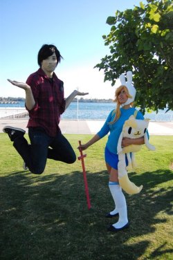 tenaciousbee:  Fionna and Marshall Lee Bee as Fionna and Sterling as Marshall Lee. Taken at the front of the Hilton Bayfront Hotel in San Diego California. Photography by Stephanie Heyden. 