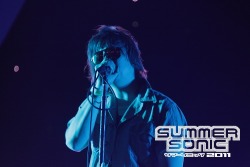 deardarkness:  The Strokes at Summer Sonic, Osaka (14 August 2011) (x) Julian has removed the leather jacket………this is a big day in Strokes fandom. 