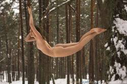 nudeforjoy:  nudeforjoy: Just amazing poise and grace.  This is a scene from the nude winter olympics diving competition, I suppose.   A favorite of mine.