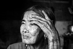 roxxtwospirit:  Homage to the greatest female tattooer that has ever lived and one of my personal heroes: Whang Od (Buscalan, Philippines) When Whang Od was twenty-five, the man she was in love with died in a logging accident. Instead of looking for a