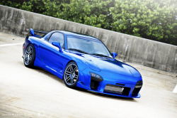 fuckyeahcargasm:  Need to own one once in my life Featuring: Mazda RX-7 FD3S 