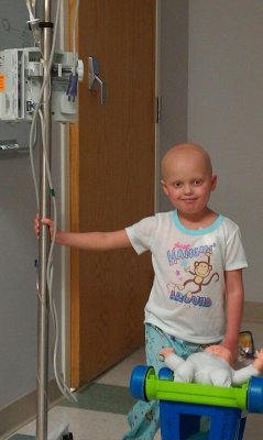 beautifulgirls-allovertheworld:  poopface-sexcake:  This is my cousin Emma. She is four years old. She has leukemia. She is really sick, if you could all just take a minute and reblog this, just to get the word out. Prayers would be amazing. We really
