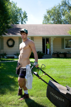 &ldquo;Oh, lawn boy! Would you like to come in and &hellip; uh &hellip; cool off?&rdquo;  [ #gayporn #gay #porn #lawnboy ]