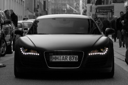 asluttyvirgin:  who would of thought that adding a couple little lights could completely renew audi? amazing.