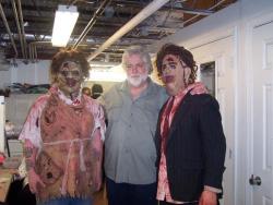 Horror Icon Gunnar Hansen (Leatherface original). I&rsquo;m the creep on the right