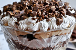 gastrogirl:  peanut butter fudge brownie trifle.  oh.