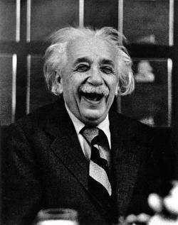 fer1972:  Albert Einstein photographed by Ruth Orkin    