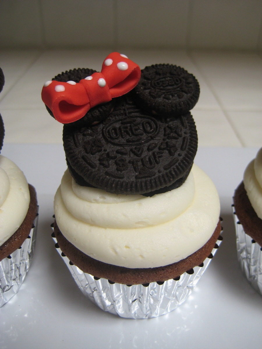 Nice petite cupcakes