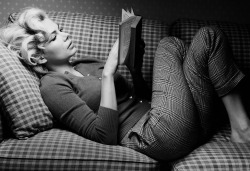 chamberceiling: Michelle Ingrid Williams as Marilyn Monroe by Annie Leibovitz