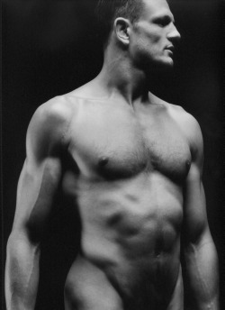 narcissusskisses:  patrick tabacco, rugby player for dieux du stade 2003 