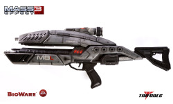justinrampage:  EA is releasing a quantity of only 500 actual size M8 Avenger Assault Rifle replicas from the Mass Effect universe. These 20 pound polystone beasts may not be capable of blasting holes through your living room walls, but it is one hell