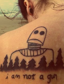 fuckyeahtattoos:  This is my second tattoo. It comes from the movie “The Iron Giant.” One of my favorite movies, epitomizes my belief that we can be whoever we want to be no matter what other people see when they look at us. We were not made to