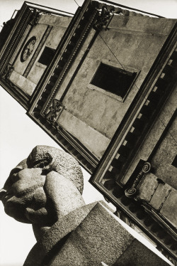 Monument to Ferdinand Lassalle, Leningrad photo by Boris Ignatovich, 1930