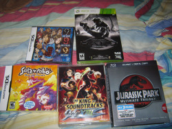 Also Got these recently. The one with the KOF soundtrack has KOF XIII under there.