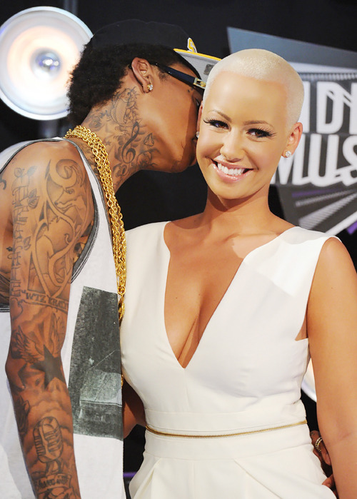Amber rose with hair