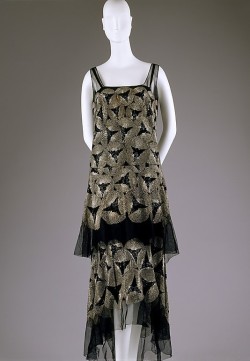 omgthatdress:  Dress 1928 The Metropolitan Museum of Art 