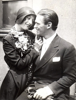 vintagegal:  Joan Crawford and Douglas Fairbanks Jr. 1920’s 