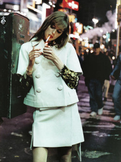 &ldquo;Perdue dans Manhattan&rdquo; :// Model: Elise Crombez  Photographer: Mikael Jansson Magazine: Vogue Paris September 2003