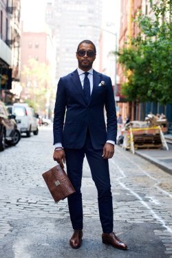 novabrownbrand:  THE BEST SHOES COLOR FOR A NAVY SUIT: CHOCOLATE BROWN “A navy suit can be worn with black and brown belts and shoes. A black suit cannot. The chocolate brown shoe is dark enough to wear at night and colorful enough to shine during the