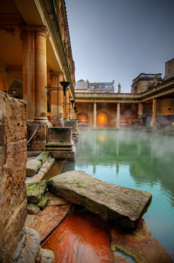margaritabloom:  The ULTIMATE bath experience! Roman Baths in Bath which is in South West England!!!! vintagerosegarden:  Must. Visit.  sitasays:  Roman Baths in Bath which is in South West England. Learn more at http://www.romanbaths.co.uk/default.aspx (