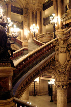 brjudge:  Neoclassical details and sweeping grand staircases inside L’opéra Garnier (the Paris Opera House), Paris, France 