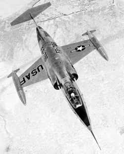 Lockheed XF-104 Starfighter via: aeroman3
