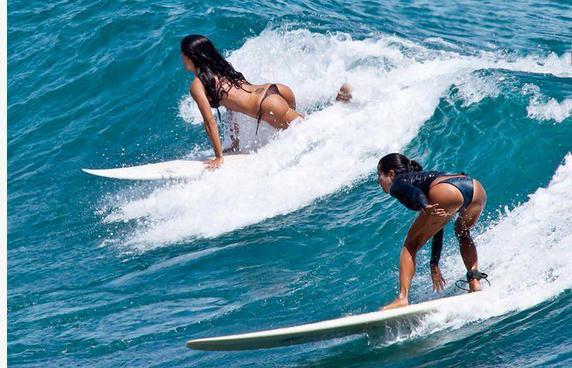 Watersports babes drench