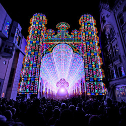 free-parking:  The Luminarie De Cagna is an imposing cathedral-like structure that was recently on display at the 2012 Light Festival in Ghent, Belgium. The festival was host to almost 30 exhibitions including plenty of 3D projection mapping, fields