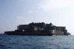 abandoned-but-loved:   Hashima Island (端島; meaning Border Island) is one among 505 uninhabited islands in the Nagasaki Prefecture of Japan about 15 kilometers from Nagasaki itself. It is also known as “Gunkan-jima” or Battleship Island thanks