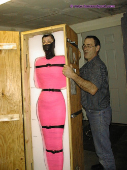 mummified-lover:  i-need-bdsm-too:  Filed under humiliation,   Tight fit.