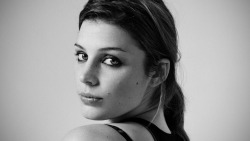 hot-actress:  Jessica Parè 