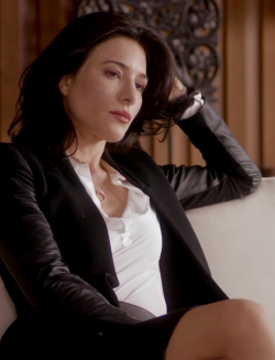 Sorry, can&rsquo;t talk, too busy plundering http://endlesswonder.tumblr.com of all available Jaime Murray pics&hellip; *pant, pant&hellip;* racethewind10:  THIS JAIME MURRAY POST IS RATED IYB. PLEASE VIEW RESPONSIBLY  